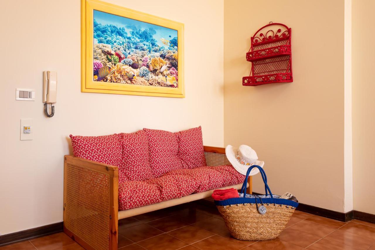 I Tre Golfi - Appartamenti A 300 Mt Dal Mare ซานวิโต โลคาโป ภายนอก รูปภาพ