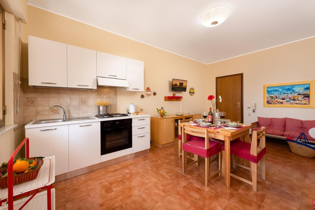 I Tre Golfi - Appartamenti A 300 Mt Dal Mare ซานวิโต โลคาโป ภายนอก รูปภาพ