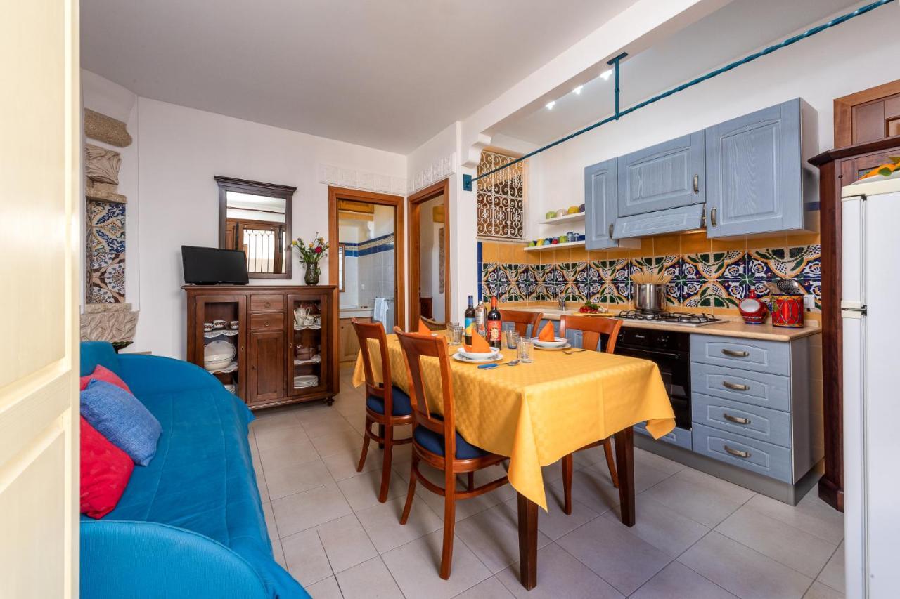 I Tre Golfi - Appartamenti A 300 Mt Dal Mare ซานวิโต โลคาโป ภายนอก รูปภาพ