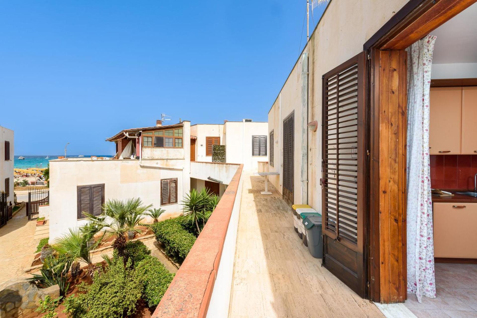 I Tre Golfi - Appartamenti A 300 Mt Dal Mare ซานวิโต โลคาโป ภายนอก รูปภาพ